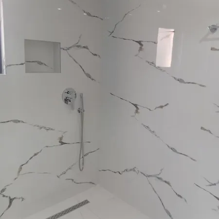 Morena * 卡萨米尔